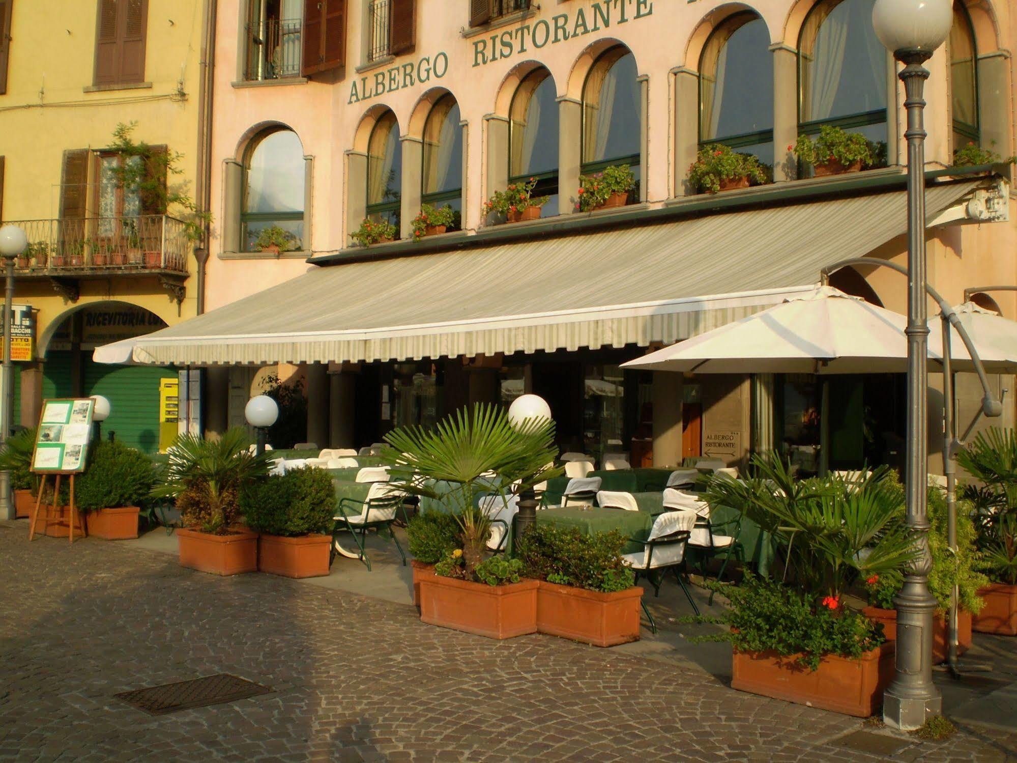 Albergo Moderno Ловере Экстерьер фото